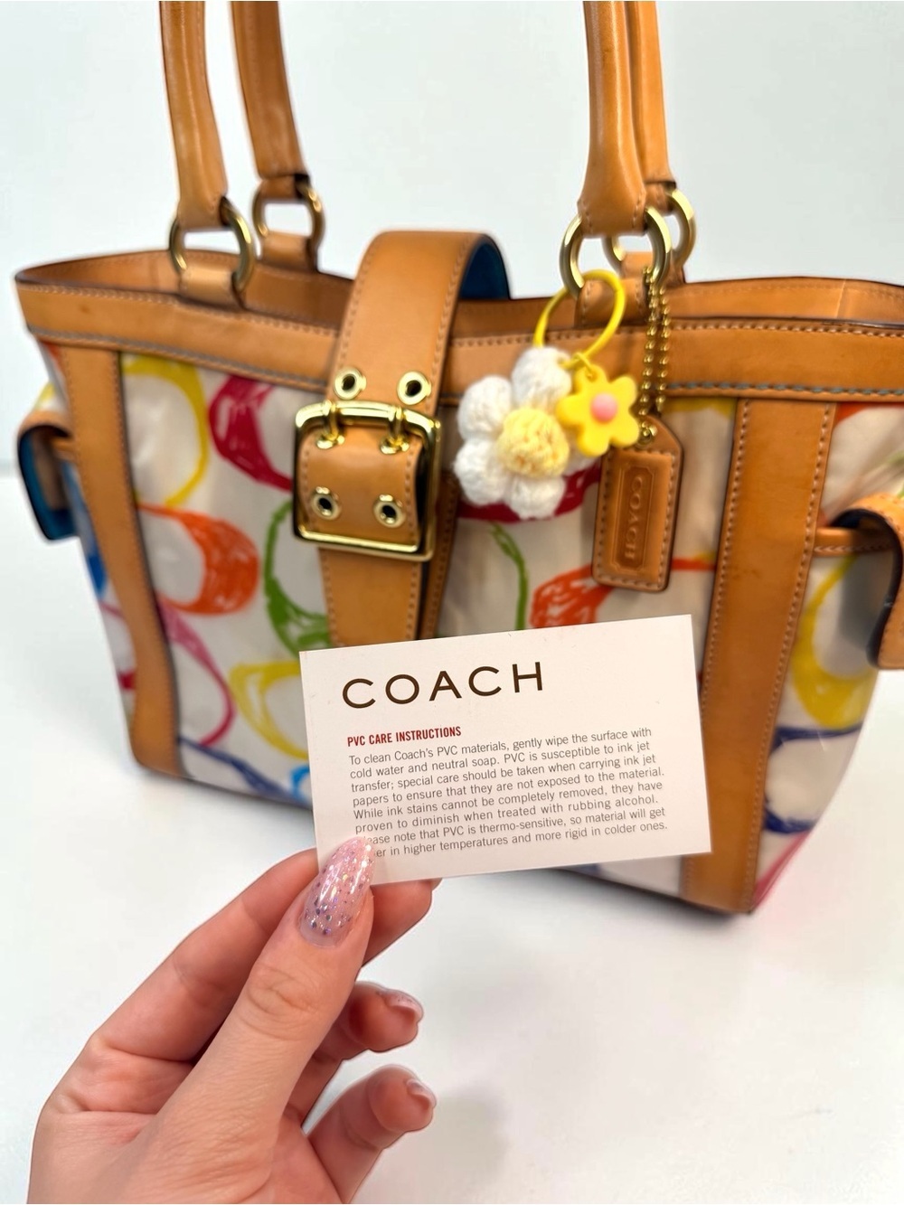 🌈 Coach Scribble Multicolor Signature Boxy Tote 2152 – Limited Edition + Charm - Picture 3 of 11